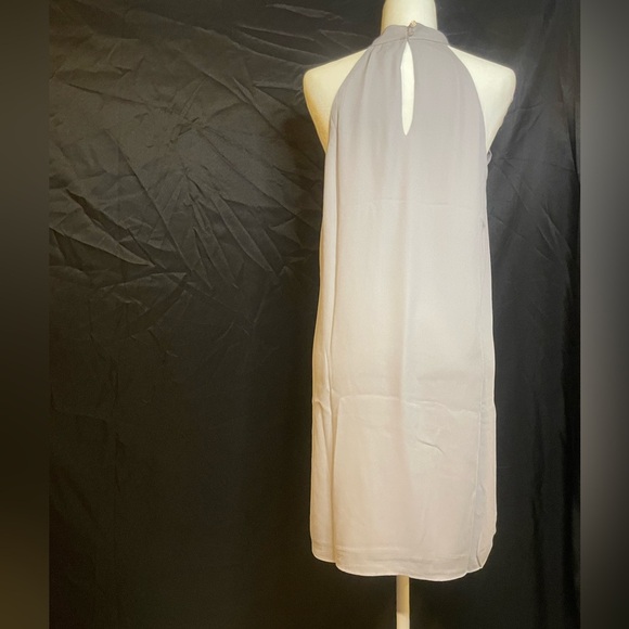 Krisa Women’s smoke gray Ruffle Halter mini Dress, size Large - Picture 5 of 8